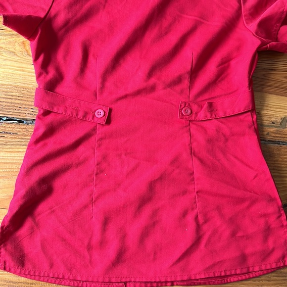 Grey’s Anatomy Scrub Top - Picture 3 of 3